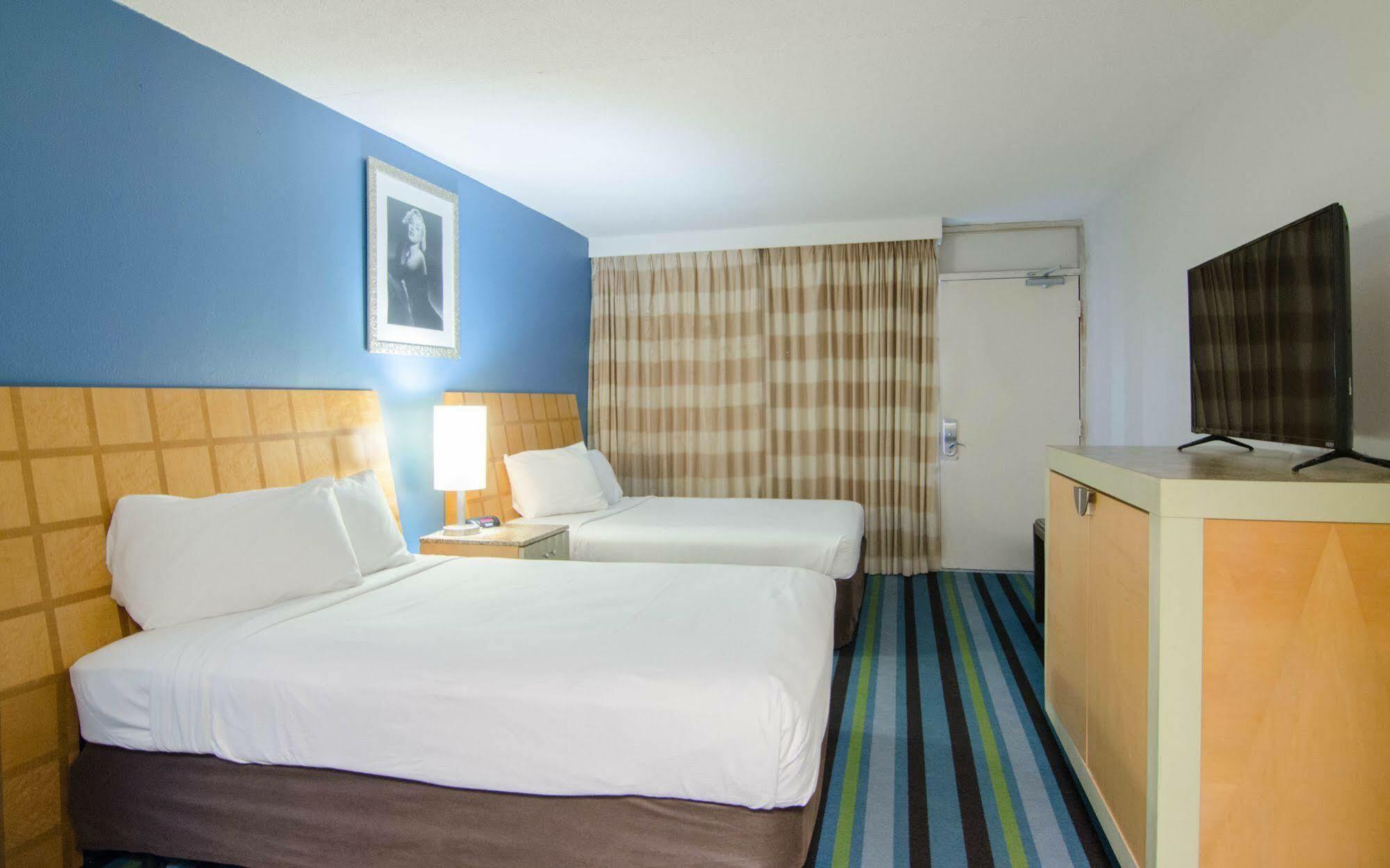 Ocean Inn Миртъл Бийч Екстериор снимка