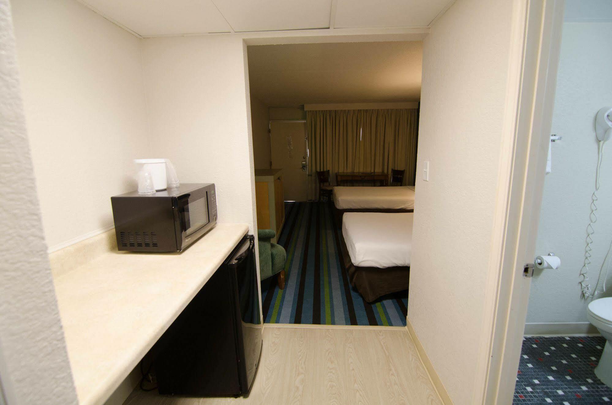 Ocean Inn Миртъл Бийч Екстериор снимка